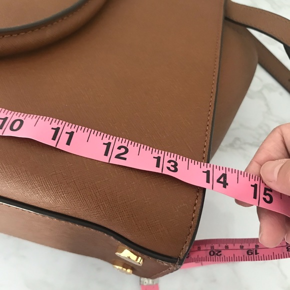 MK Hamilton - Picture 9 of 9